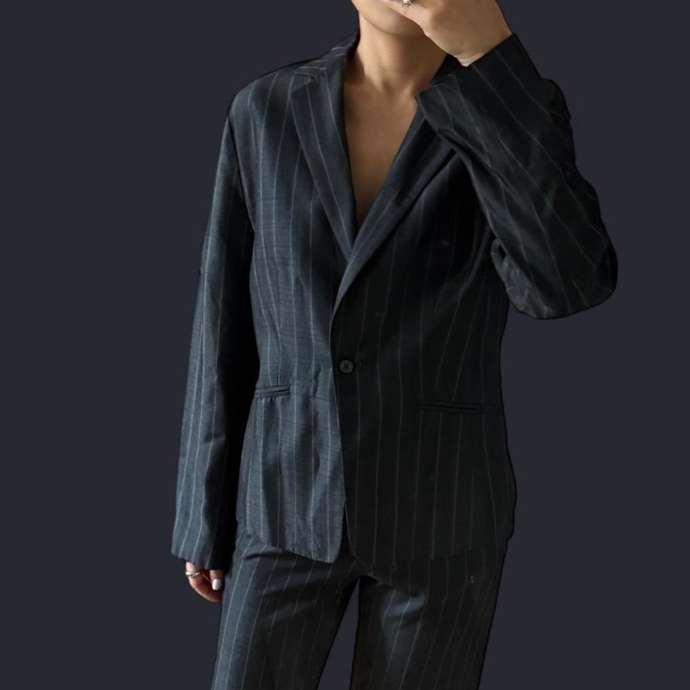 Zara dark grey Pinstripe suit set - Classic Single-Breasted Suit Jacket size 6